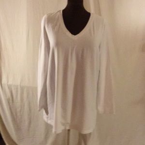 Avenue You Tee Long sleeve t shirt. Size 22/24.